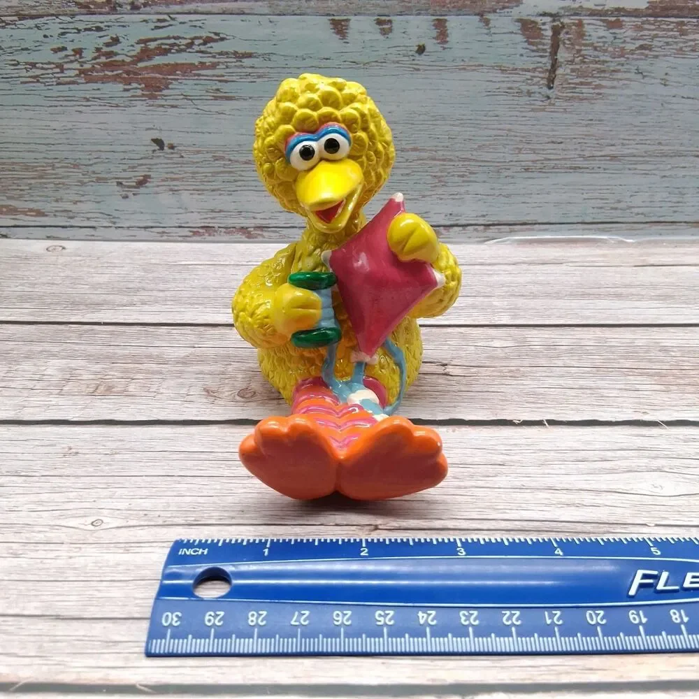 Vintage 1994 Sesame Street Big Bird Ceramic Figure Flying Kite Enesco Jim Henson